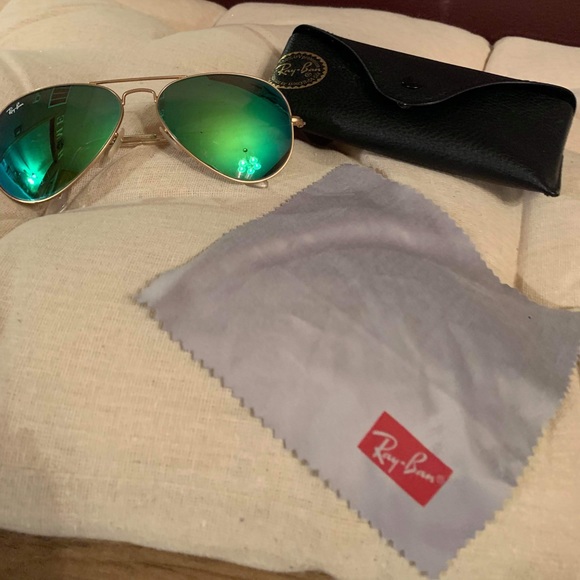 SOLD - Picture 1 of 3